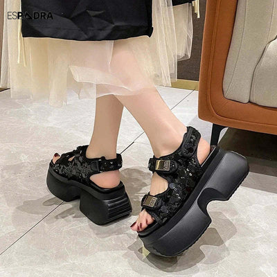 Vomero Sandals