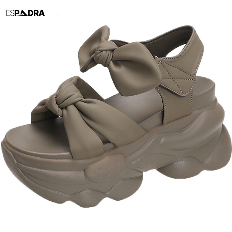 Grata Sandals