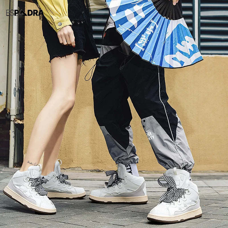 Dezzu Sneakers