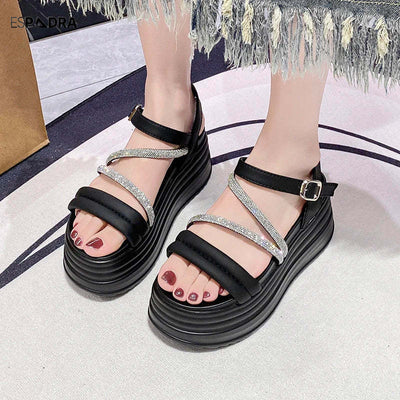 Cuma Sandals